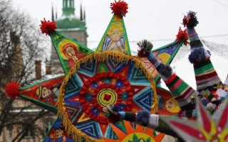Коли українцям йти колядувати, щедрувати та посівати
