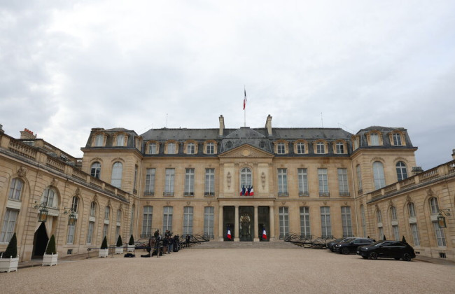 З Єлисейського палацу зникло столове срібло на 40 тисяч євро – судитимуть працівника