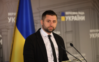 В Раде создают рабочую группу по проведению выборов Президента во время военного положения – Арахамия