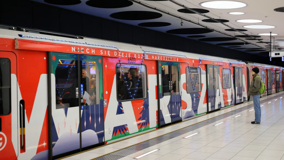 У Варшаві метро готують до ролі укриття: планують прийняти понад 100 тисяч осіб