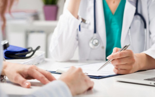 Хто має право на оплату лікарняного — роз’яснення