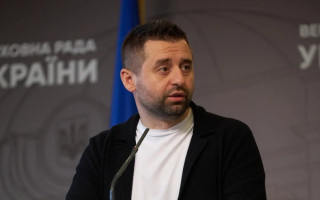 ЦИК возобновила работу реестра избирателей: Арахамия сообщил о первых шагах к возможным выборам