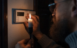 У Києві оновили графіки відключень світла – як будуть вимикати 24 грудня