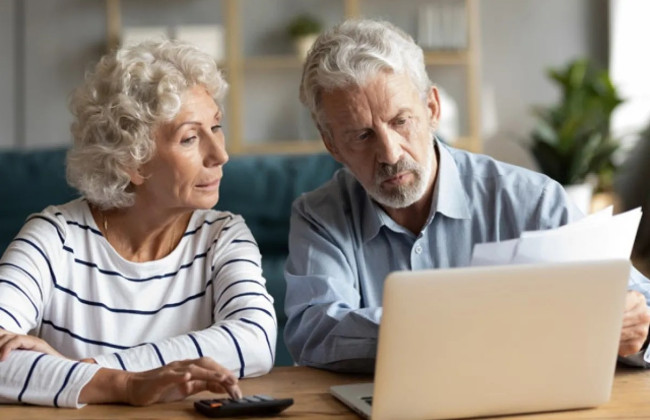 Пенсии могут приостановить: кому до 31 декабря нужно пройти физическую идентификацию