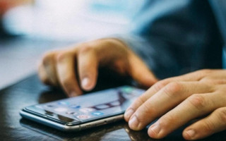 ЕСПЧ: адвокатская тайна распространяется и на электронную переписку на устройствах клиента