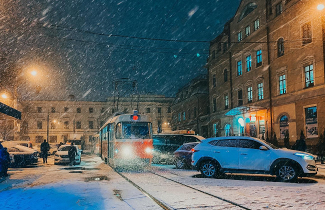 Вихідні та Новий Рік українці зустрінуть зі снігом і морозом