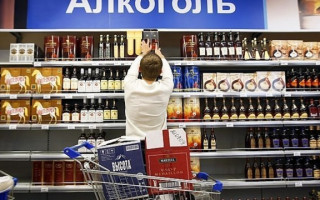 ДПС нагадала ліцензіатам про нові зарплатні критерії для торгівлі алкоголем і тютюном