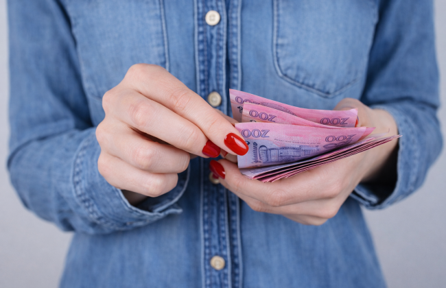 Верховний Суд підтвердив, що роботодавець не зобов’язаний виплачувати премію до професійного свята