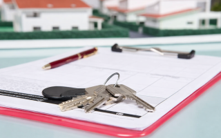 Подарил — не значит потерял навсегда: когда можно расторгнуть договор дарения