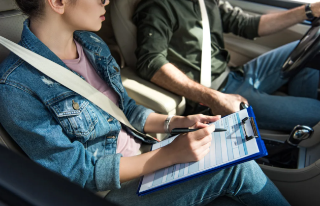 Практический экзамен по вождению: сколько ошибок можно допустить и когда экзамен останавливают