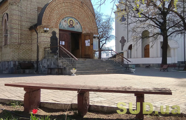 Кабмін дозволив релігійним громадам безоплатно користуватися храмами до 50 років