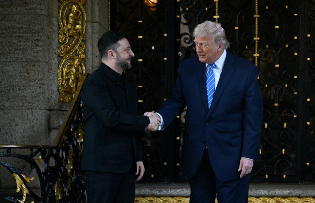 Более двух часов за закрытыми дверями: Зеленский и Трамп завершили встречу