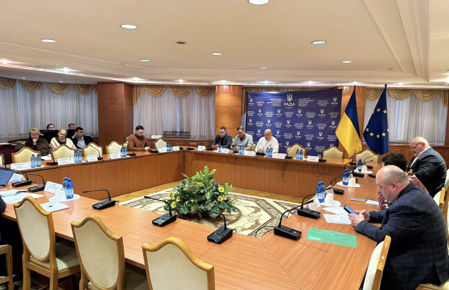 Обмеження нікотину до 1 мг у снюсі: Комітет Ради схвалив законопроєкт про паучі