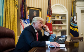 Трамп провів телефонну розмову з Путіним щодо України