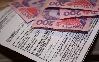 Українцям хочуть дозволити сплачуватимуть лише за фактично спожиті тепло та світло – внесено законопроєкт