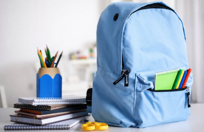 В Раде хотят запретить исполнителям взыскивать средства по программе «Пакунок школьника»