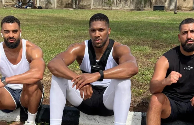 Боксер Ентоні Джошуа потрапив у смертельну ДТП в Нігерії – відомо, хто загинув