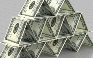 Як розпізнати фінансову піраміду — назвали ключові ознаки