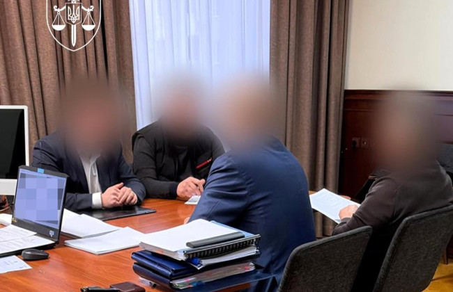 «Решал» налоговые проблемы застройщика за $100 тысяч: адвоката в Киеве разоблачили в мошенничестве