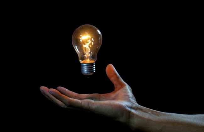 Аварійні відключення замість погодинних – що сталося з енергосистемою України