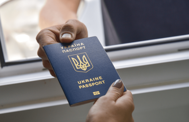 Нові правила для журналістів: що зміниться при перетині кордону з 1 січня 2026 року