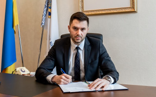 Зеленський звільнив Руслана Магомедова з посади голови Нацкомісії з цінних паперів та фондового ринку