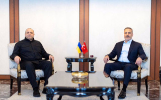 Україна і Туреччина обговорили безпекову ситуацію та повернення полонених, — Рустем Умєров