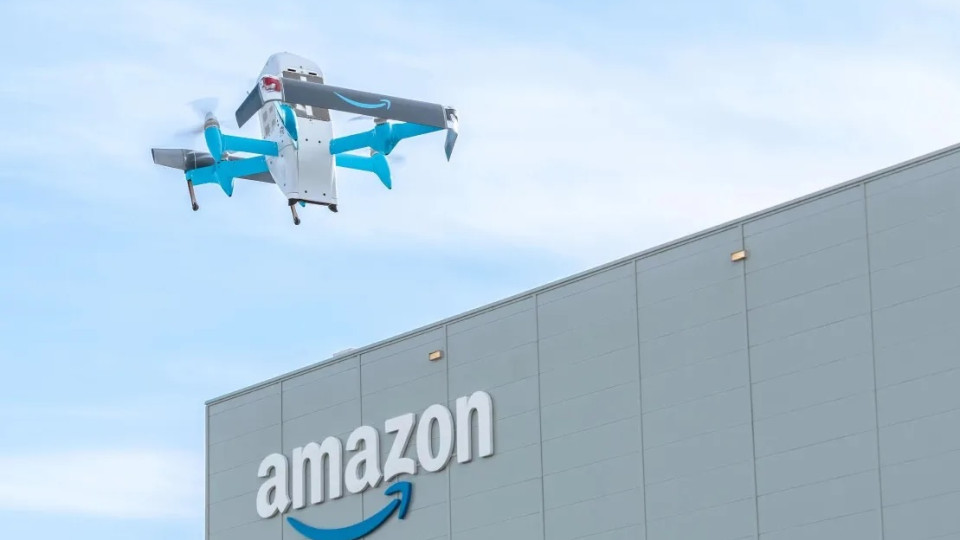Компания Amazon неожиданно отказалась от доставки дронами в Италии