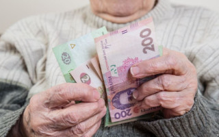 В Киеве пенсионерка отдала мошенникам более 1,4 млн грн, поверив в «проверку СБУ»