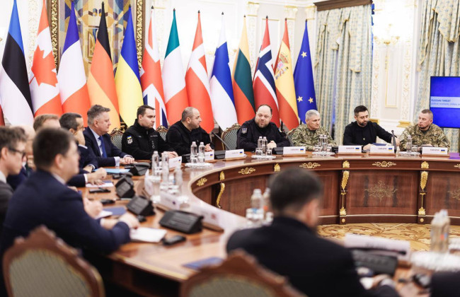 Буданов, разведки и руководство Рады присоединились к консультациям военно-политического блока — Умеров