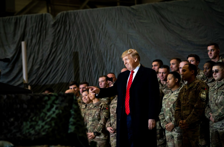 У Трампа отреагировали на сообщения о взрывах в Венесуэле