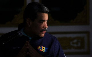 США выдвинули Мадуро и его супруге официальные обвинения