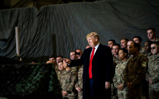 У Трампа відреагували на повідомлення про вибухи у Венесуелі