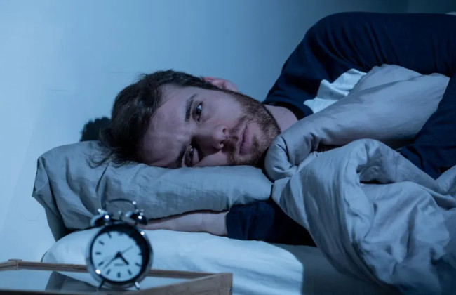 Компенсирует ли сон в выходные недосыпание в течение недели — ответ медиков