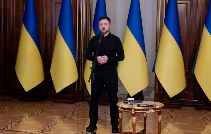 Зеленский: Украина подготовится к двум вариантам развития событий — дипломатии или дальнейшей обороне