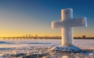 Крещение-2026: когда отмечают, традиции и запреты