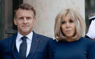 Суд у Парижі оголосить вердикт у справі про цькування Бріжит Макрон — фігурують 10 обвинувачених