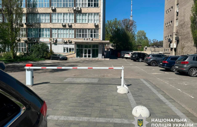 Семейная схема с недвижимостью на 40 миллионов: в Киеве разоблачили должностных лиц частного общества