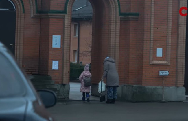 МОН инициирует проверку учебных заведений после расследования о подпольной школе в Киеве