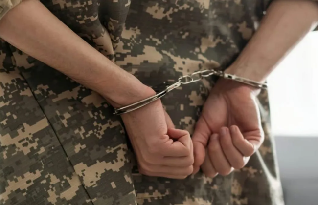 Два эпизода СЗЧ и попытка бегства за границу: на Закарпатье суд назначил военному 7 лет лишения свободы