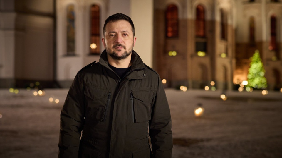 Уряд підготує рішення, щоб на час негоди офіси змогли залишити працівників вдома — Зеленський