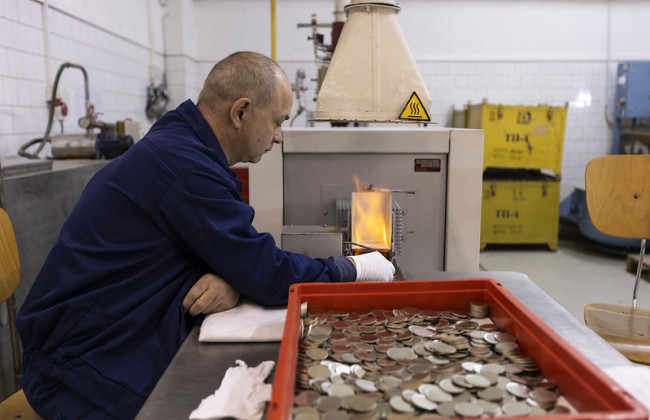 Нацбанк пояснив, для чого купує обладнання для знищення копійок