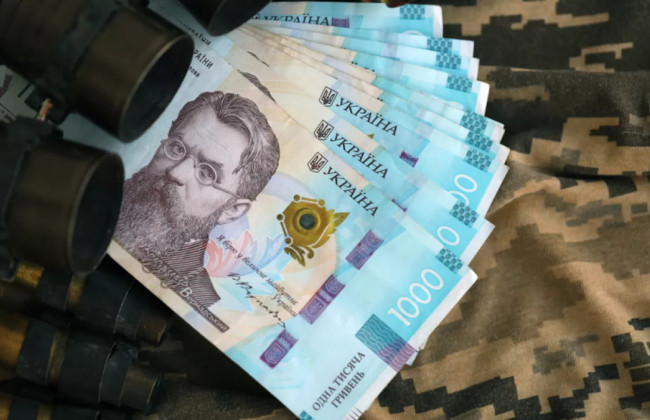 Зарплати військових можуть зрости до 100 тисяч гривень: у Раді зареєстрували законопроєкт