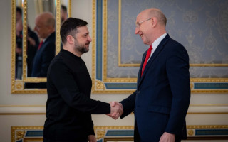 Зеленський обговорив з очільником Міноборони Британії розміщення контингенту та питання ракет для ППО