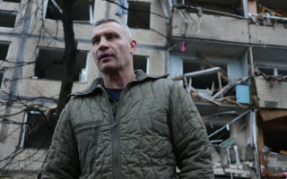 Кличко закликав киян тимчасово виїхати з міста через проблеми з опаленням і водою