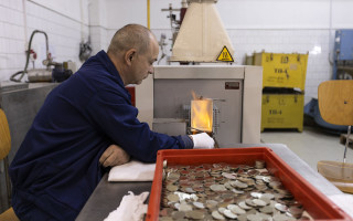 Нацбанк объяснил, для чего покупает оборудование для уничтожения копеек