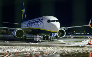 Снігопад паралізував аеропорт Гданська — низку рейсів скасували