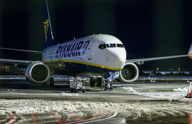 Снігопад паралізував аеропорт Гданська — низку рейсів скасували