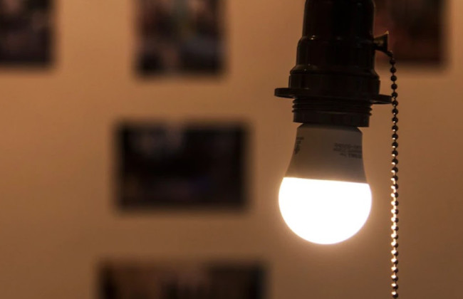 На Дніпропетровщині 12 січня діятимуть погодинні відключення світла — графіки