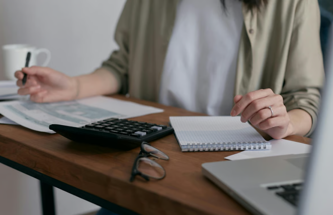 Хто є платниками податку на нерухоме майно, відмінне від земельної ділянки — роз’яснення